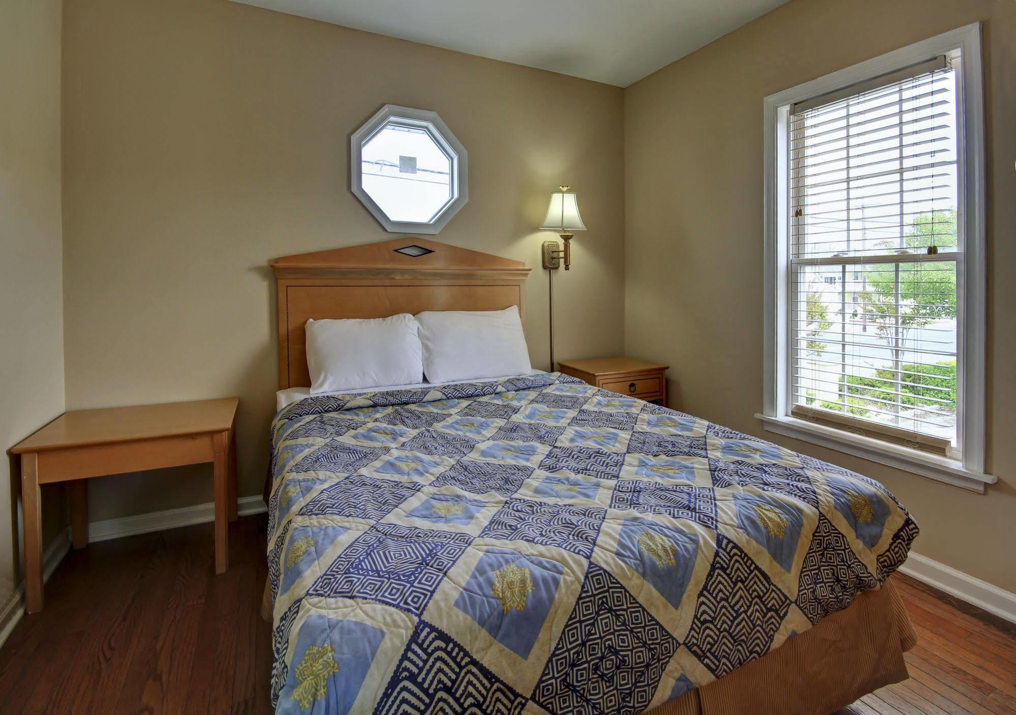 Ambassador Inn Ocean City Exterior photo