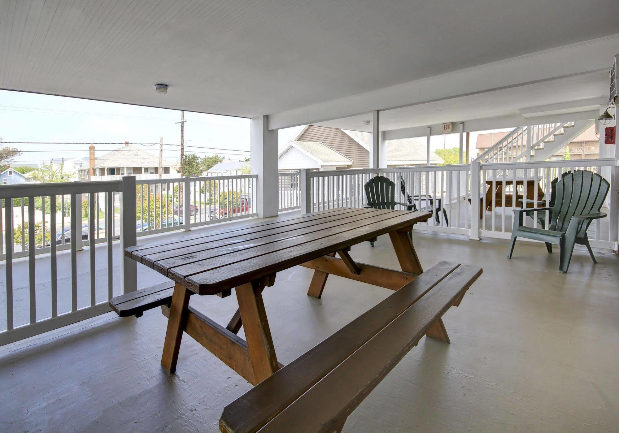 Ambassador Inn Ocean City Exterior photo